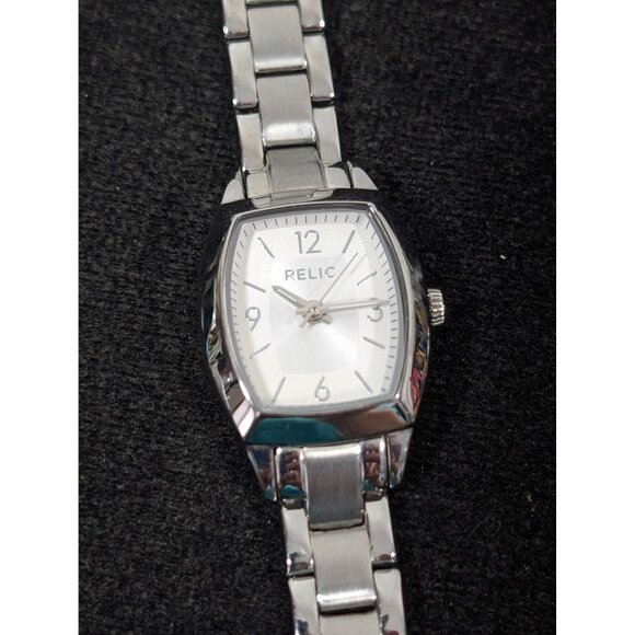 Relic Womens Silver Stainless Steel Watch Quartz Analog 5.5 in Wrist - Picture 1 of 10